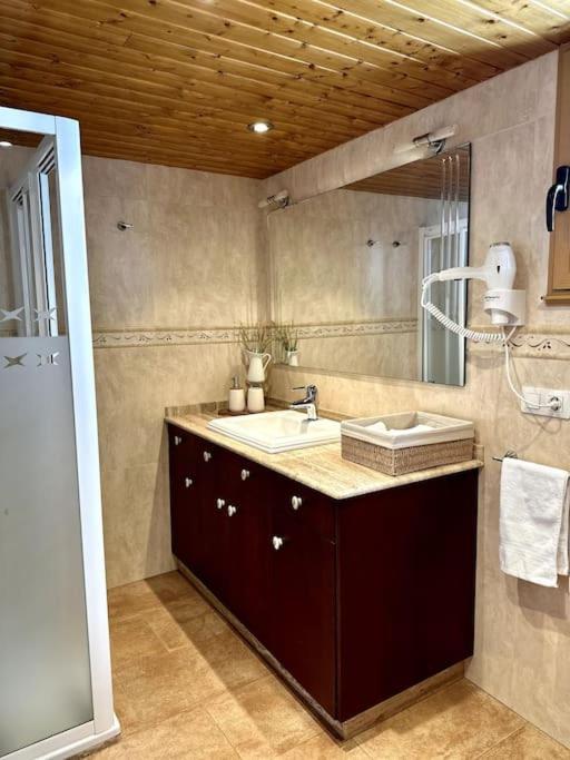 Vila Casa Arturo Tríacastela Exteriér fotografie